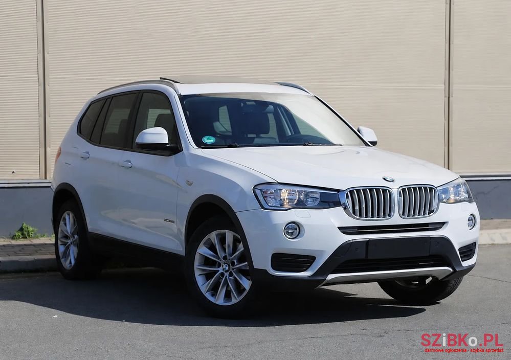 2017' BMW X3 Xdrive28I photo #1