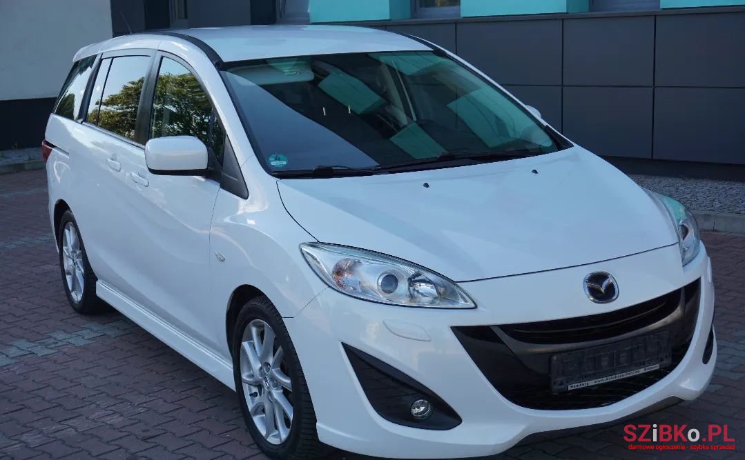 2011' Mazda 5 photo #3