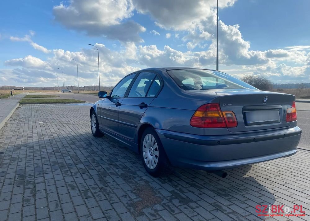 2003' BMW 3 Series 316I photo #5