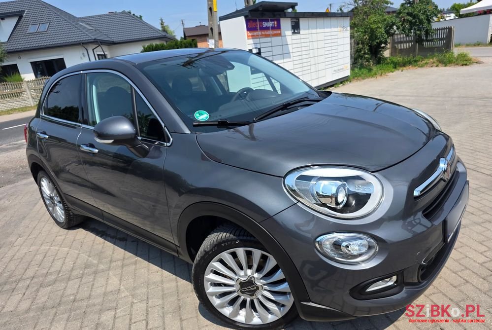 2016' Fiat 500X photo #3
