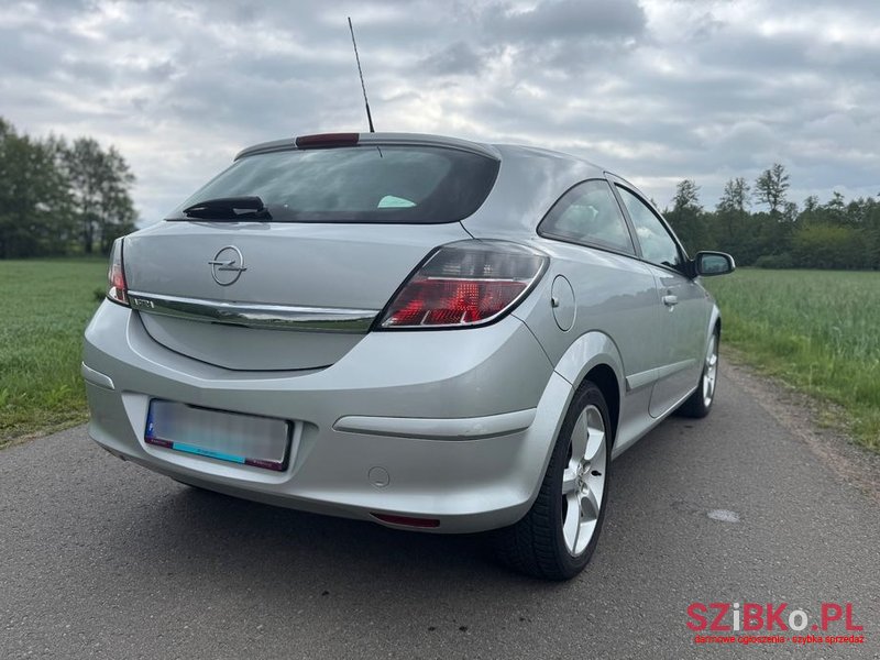 2005' Opel Astra Gtc 1.6 Cosmo photo #5