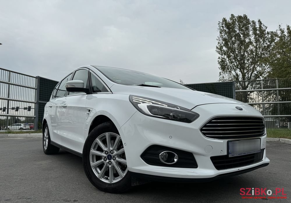2016' Ford S-Max photo #1