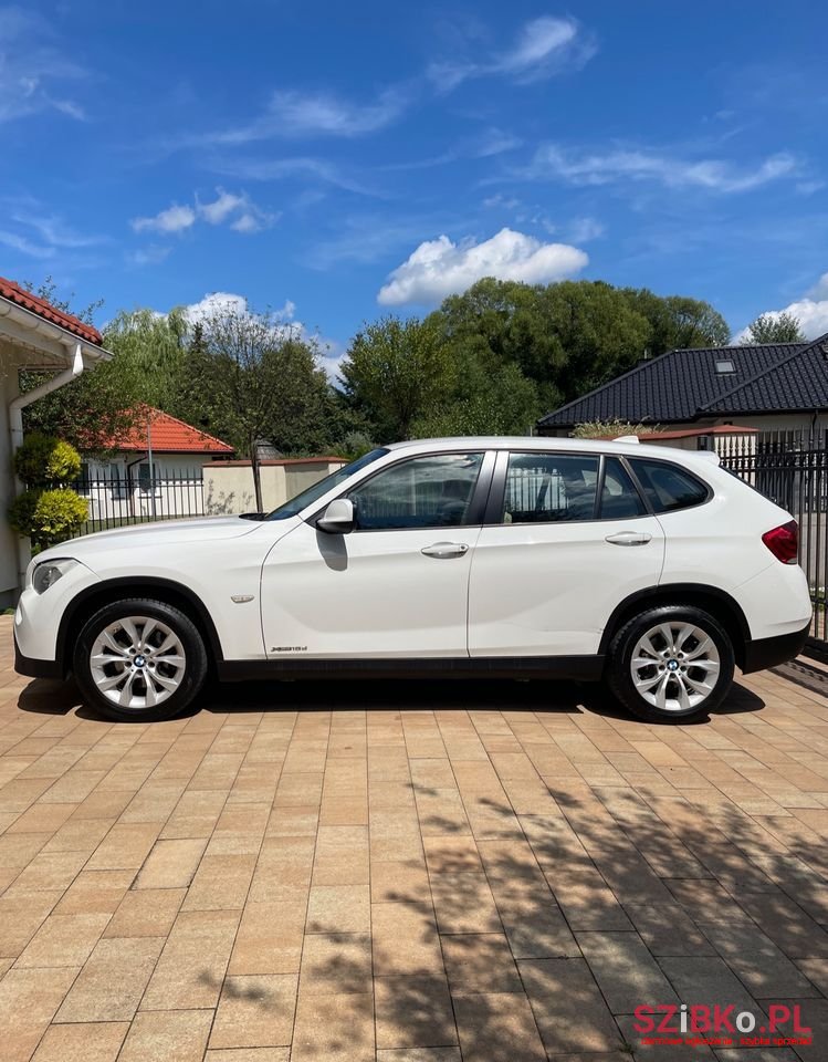 2010' BMW X1 Xdrive18D photo #3