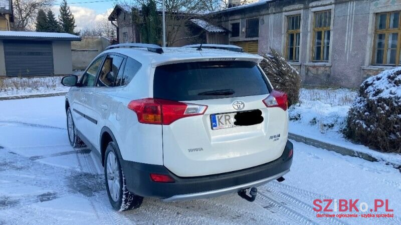 2013' Toyota RAV4 photo #2