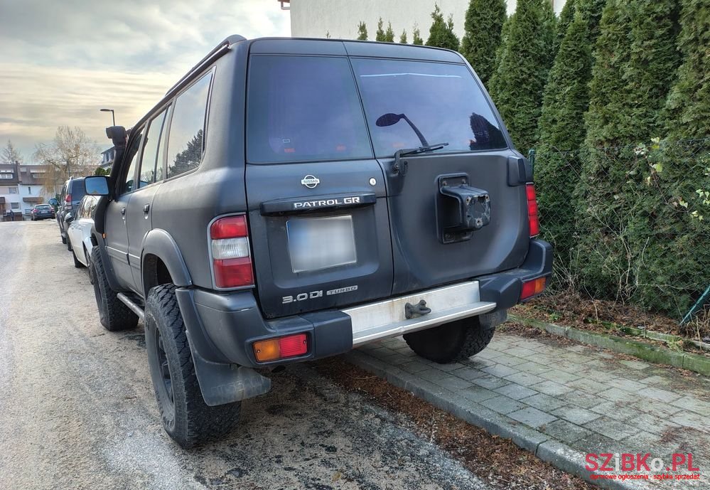2000' Nissan Patrol photo #4