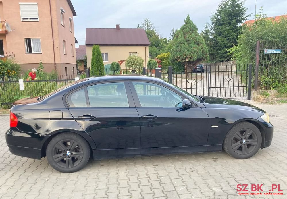 2006' BMW 3 Series 318I photo #2