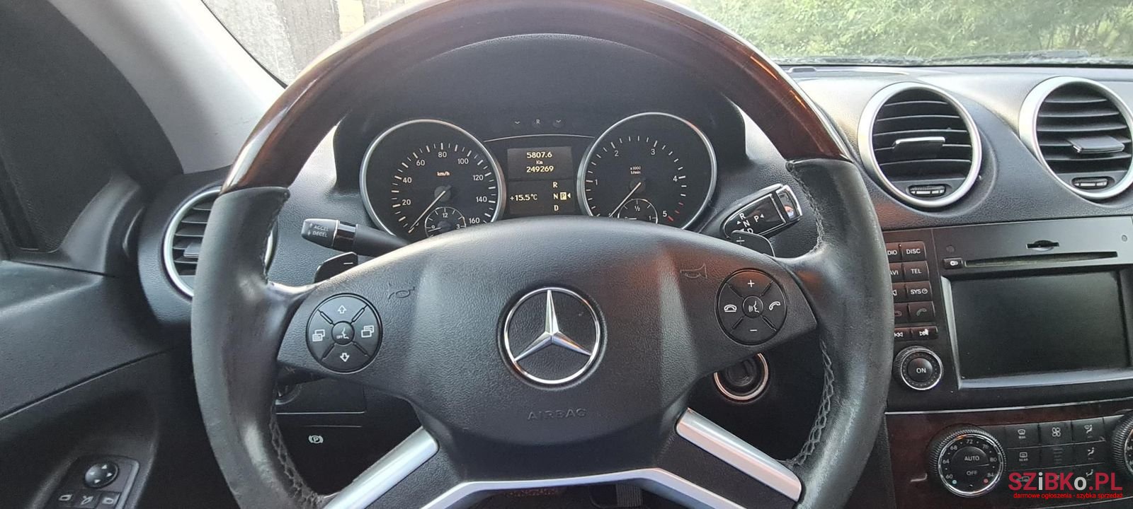 2009' Mercedes-Benz Ml photo #6