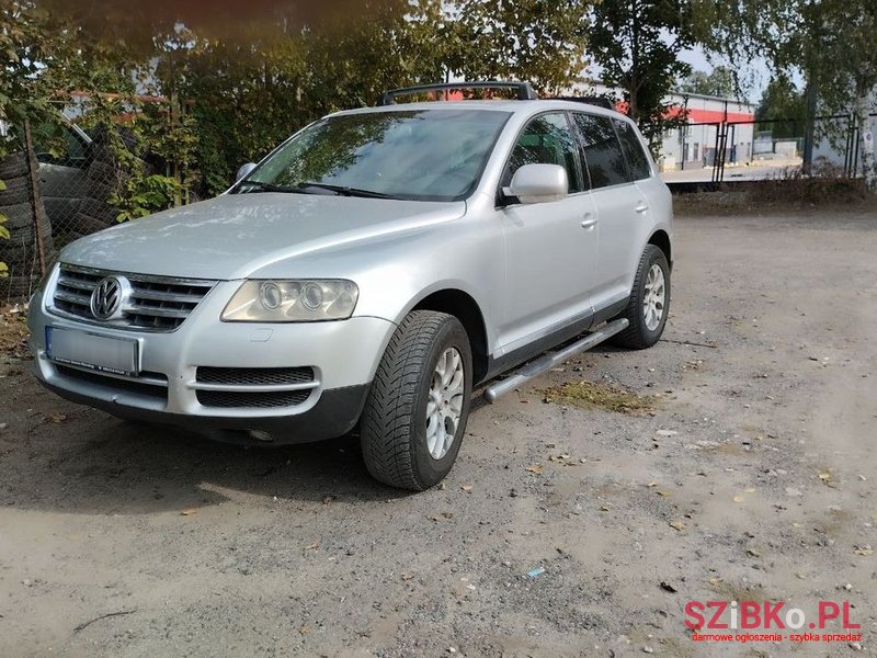 2004' Volkswagen Touareg 2.5 R5 Tdi photo #1