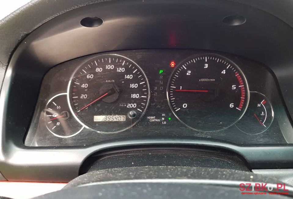 2003' Toyota Land Cruiser photo #6