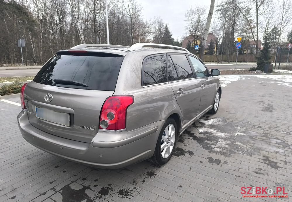 2006' Toyota Avensis 1.8 Vvt-I Sol photo #5