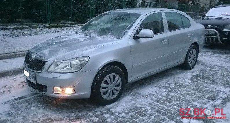 2009' Skoda Octavia photo #2
