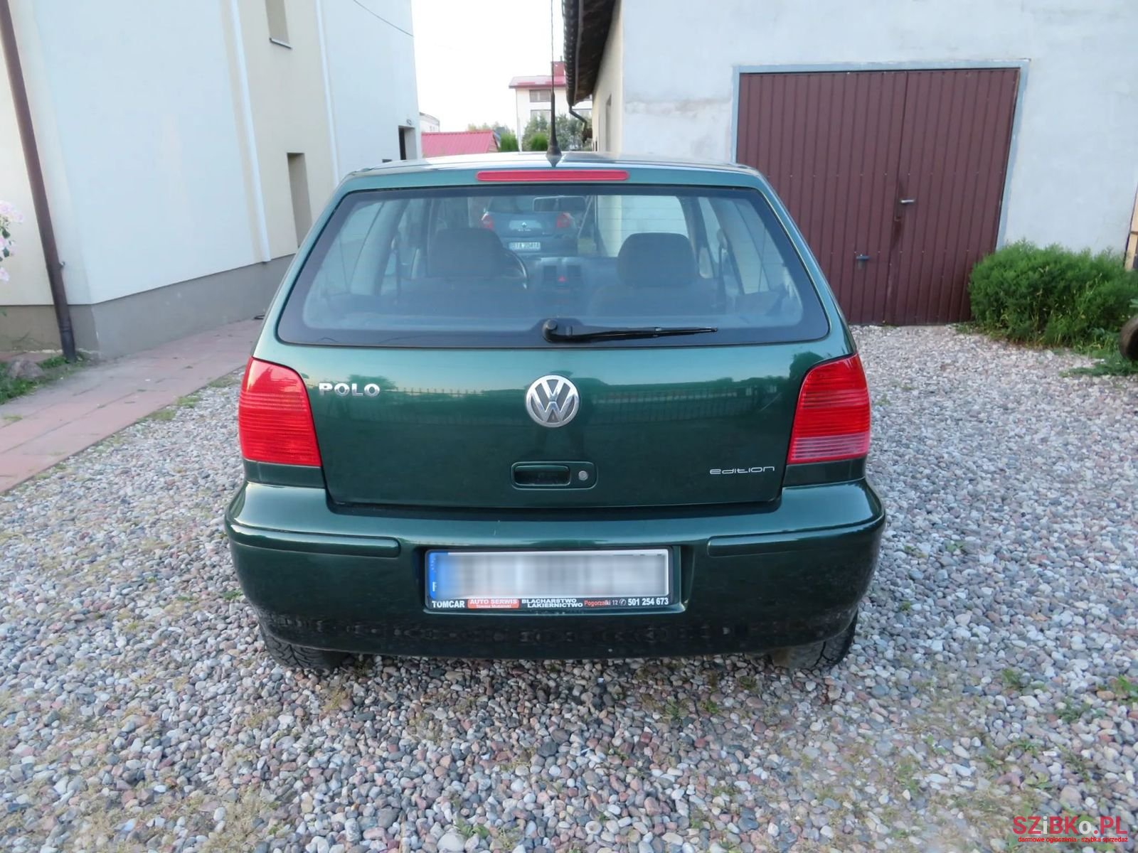 2001' Volkswagen Polo photo #5