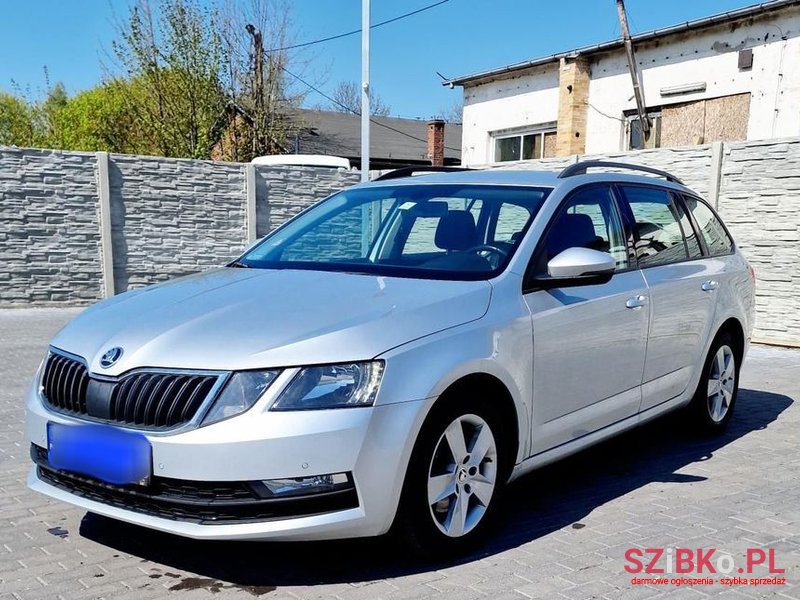 2018' Skoda Octavia photo #2