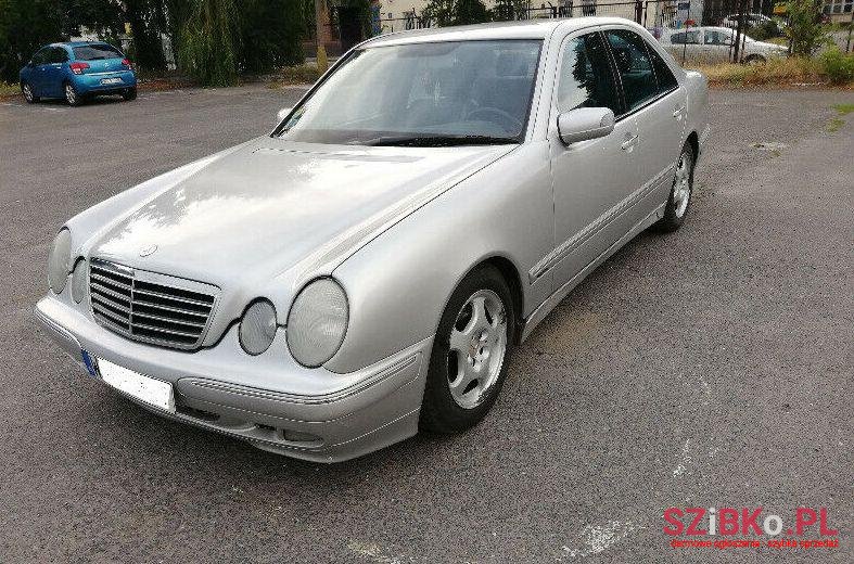 2000' Mercedes-Benz Klasa E photo #1