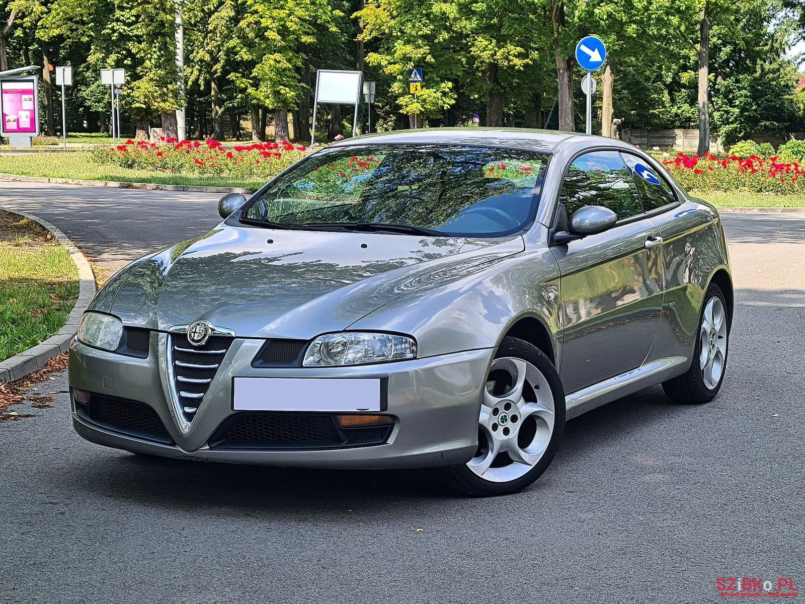 2006' Alfa Romeo GT photo #1
