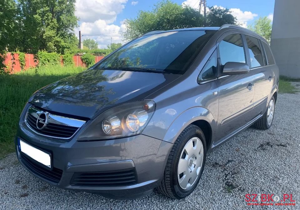 2006' Opel Zafira photo #1