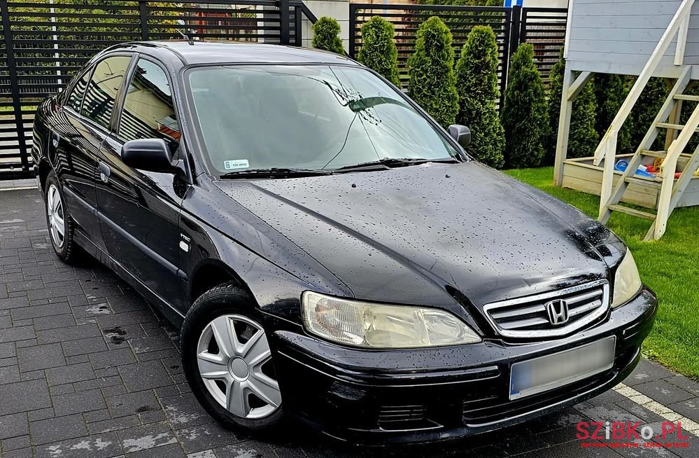 2002' Honda Accord 1.8I S photo #2