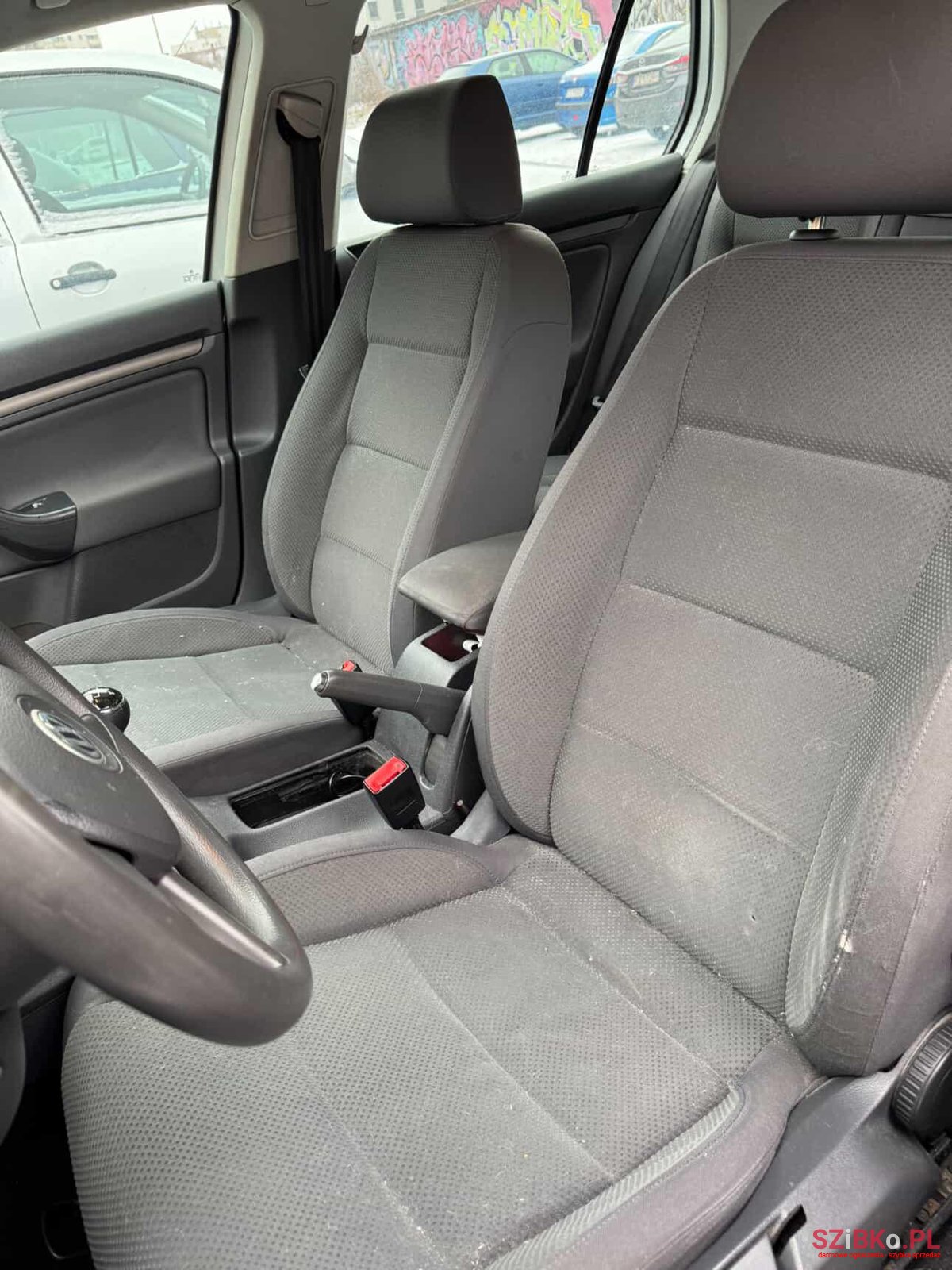 2005' Volkswagen Golf V photo #6