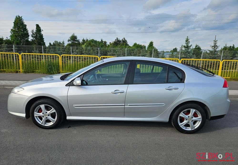 2009' Renault Laguna photo #4