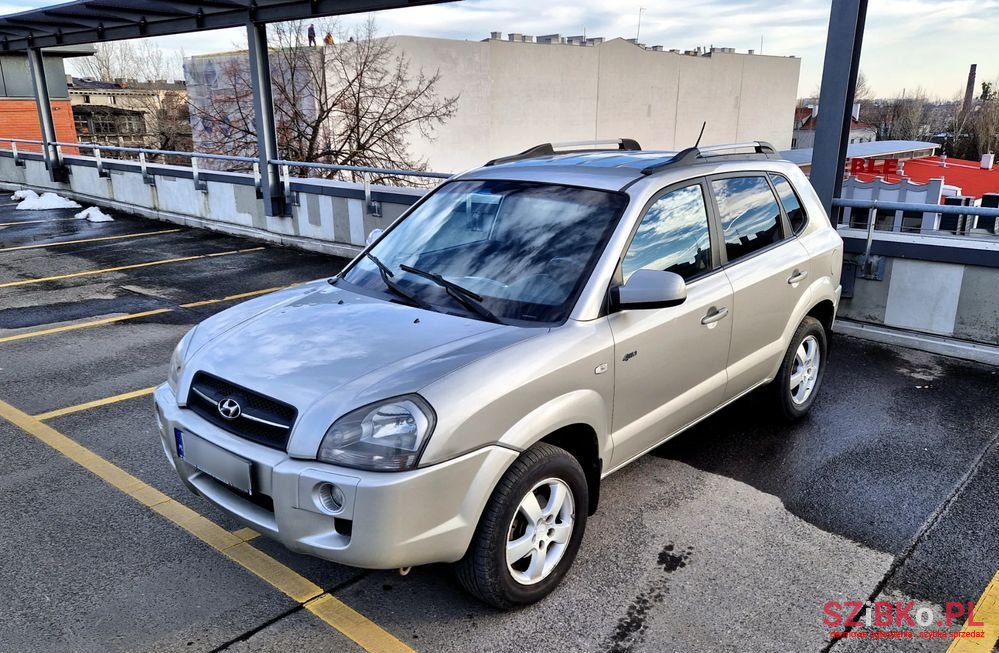 2007' Hyundai Tucson 2.0 Crdi Premium photo #6