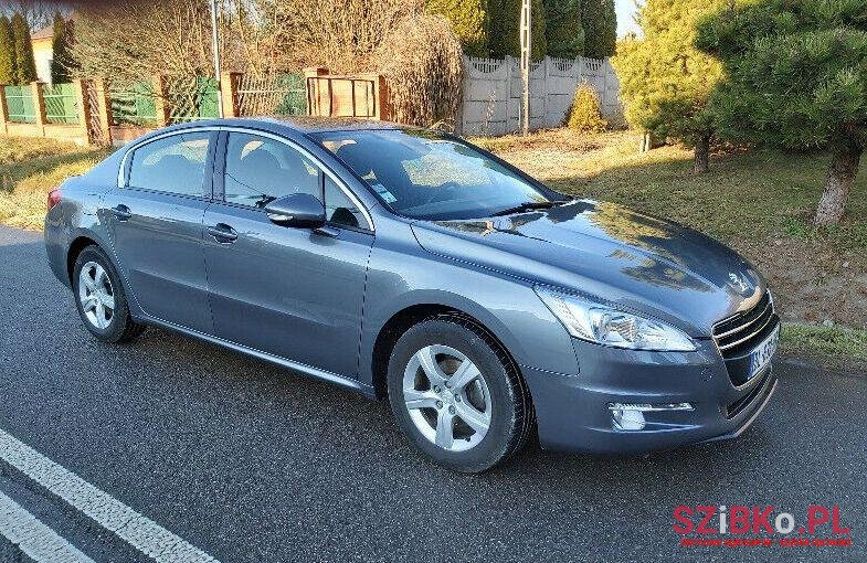 2011' Peugeot photo #1