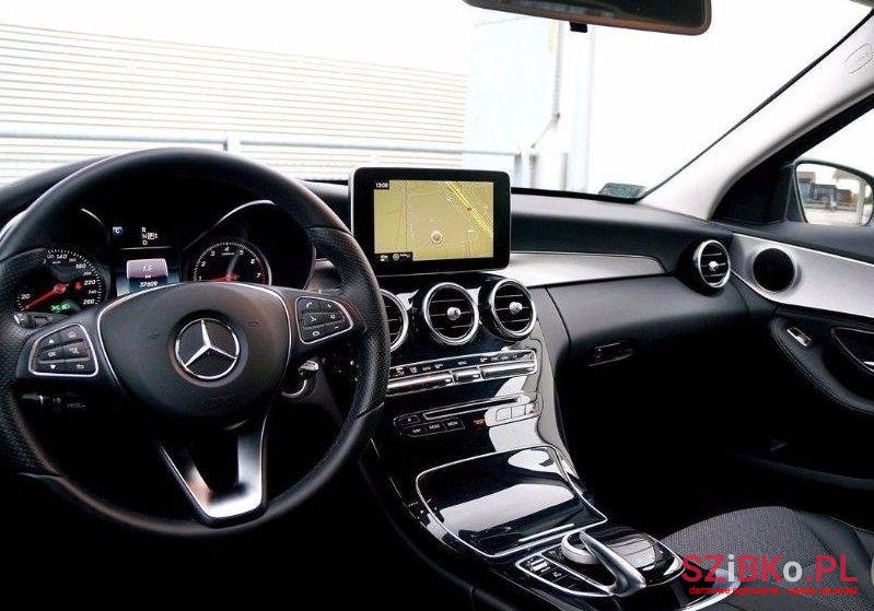 2014' Mercedes-Benz Klasa C photo #2