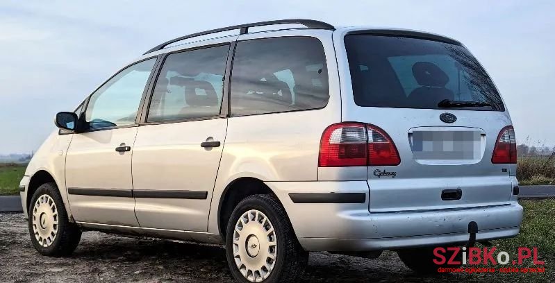 2002' Ford Galaxy photo #1