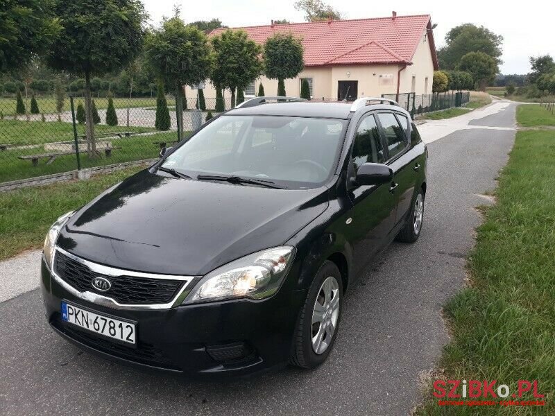 2010' Kia Ceed photo #1