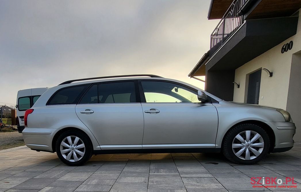 2006' Toyota Avensis photo #4