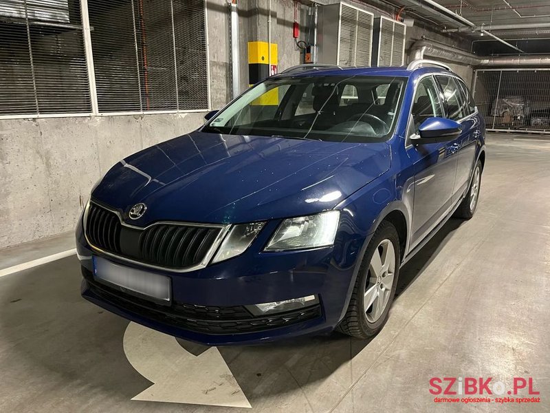 2017' Skoda Octavia 1.6 Tdi Ambition photo #1