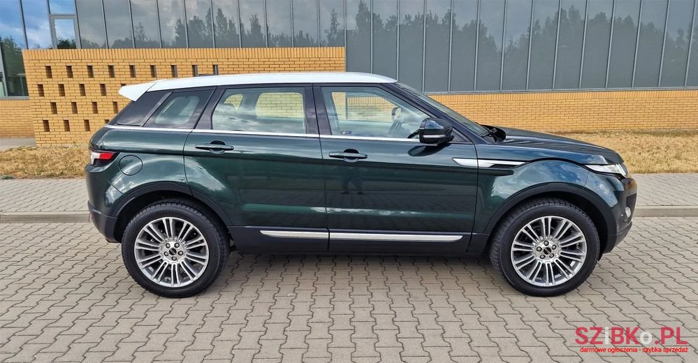 2011' Land Rover Range Rover Evoque photo #2