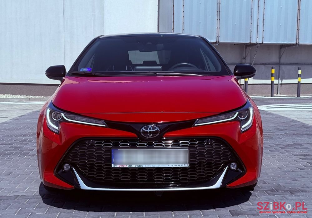 2021' Toyota Corolla photo #2