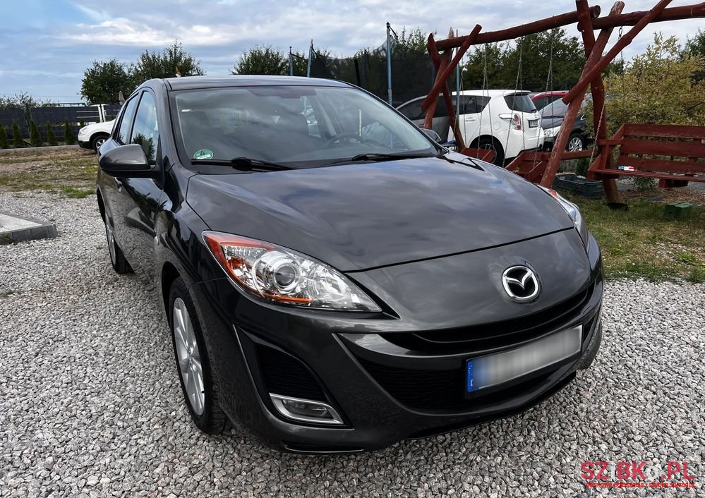 2011' Mazda 3 Exclusive photo #4