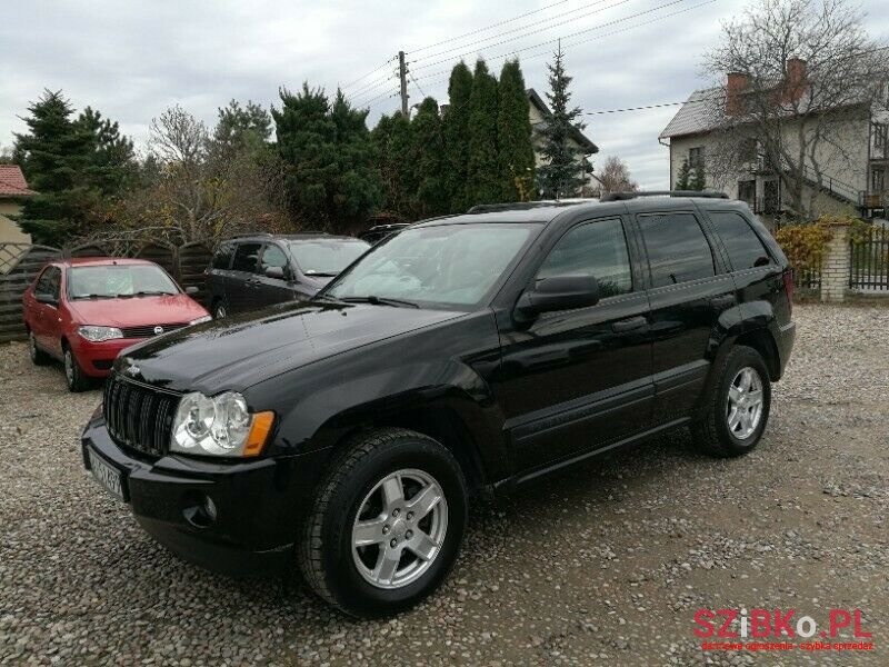 2006' Jeep Grand Cherokee photo #1