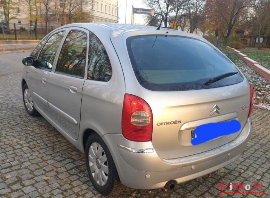 2005' Citroen Xsara Picasso photo #4