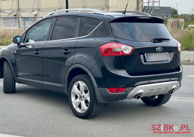 2009' Ford Kuga 2.0 Tdci 4X4 Trend photo #2