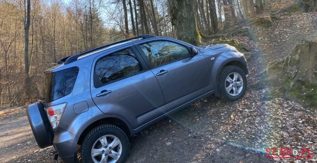 2011' Daihatsu Terios photo #5