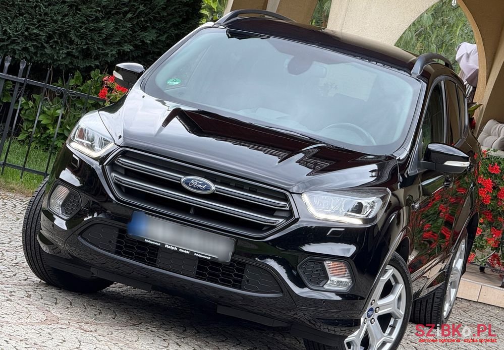 2018' Ford Kuga photo #1