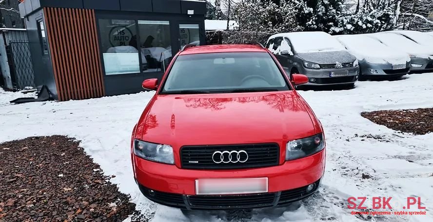 2004' Audi A4 Avant 1.8T Quattro photo #3