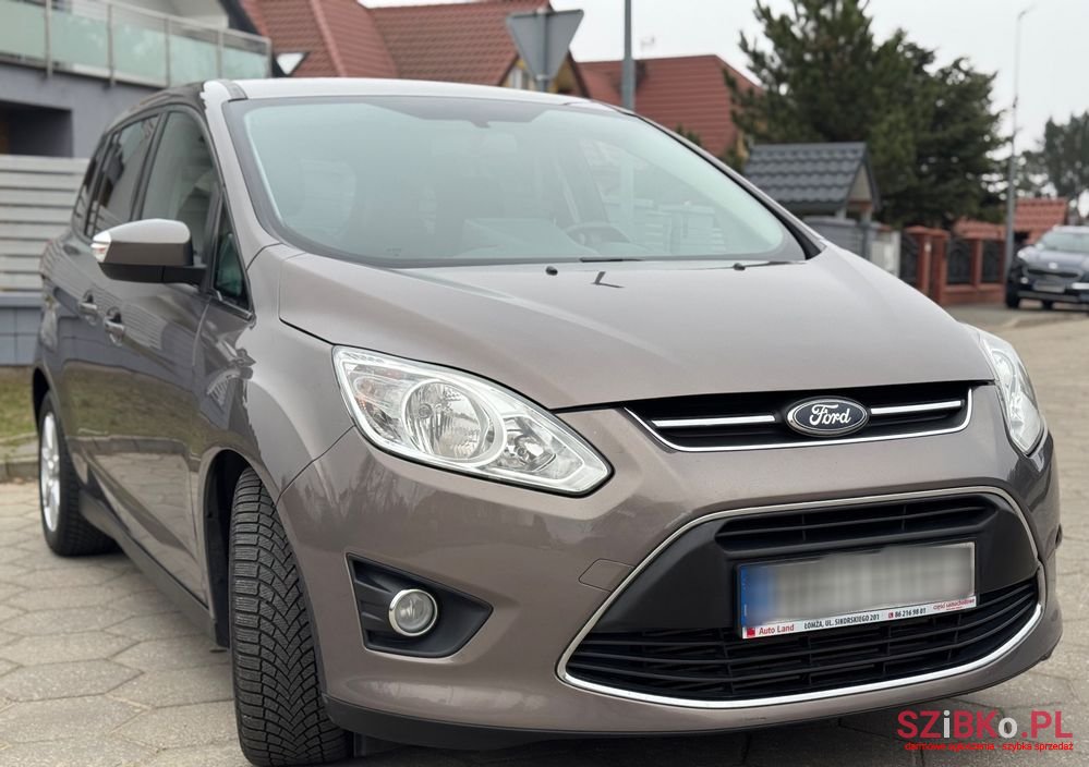 2012' Ford Grand C-MAX photo #4