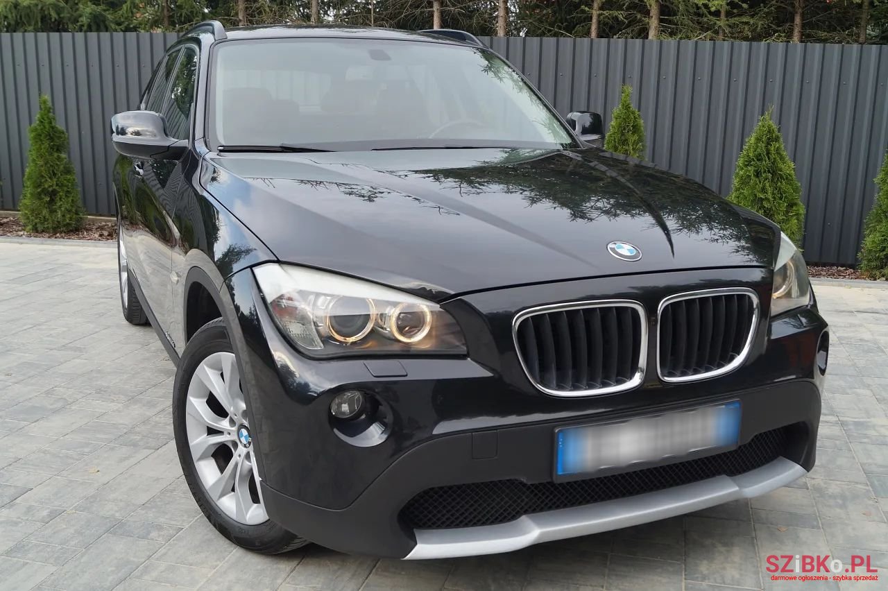 2011' BMW X1 photo #3