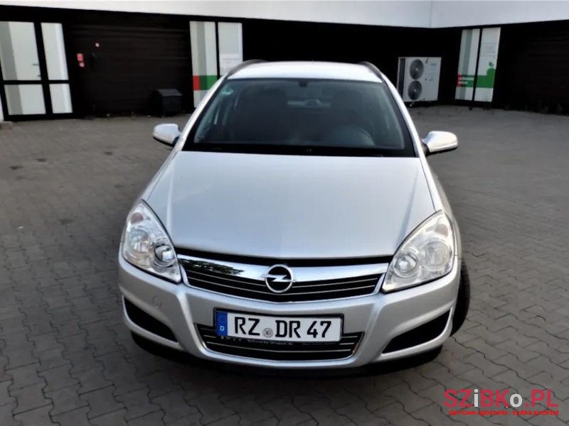 Opel Astra H Caravan Selection 110 Jahre 2009 used to buy in Poland, price  of used Opel Astra H Caravan Selection 110 Jahre 2009 in Warsaw