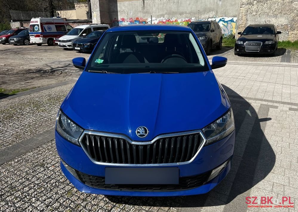 2020' Skoda Fabia 1.0 Ambition photo #2