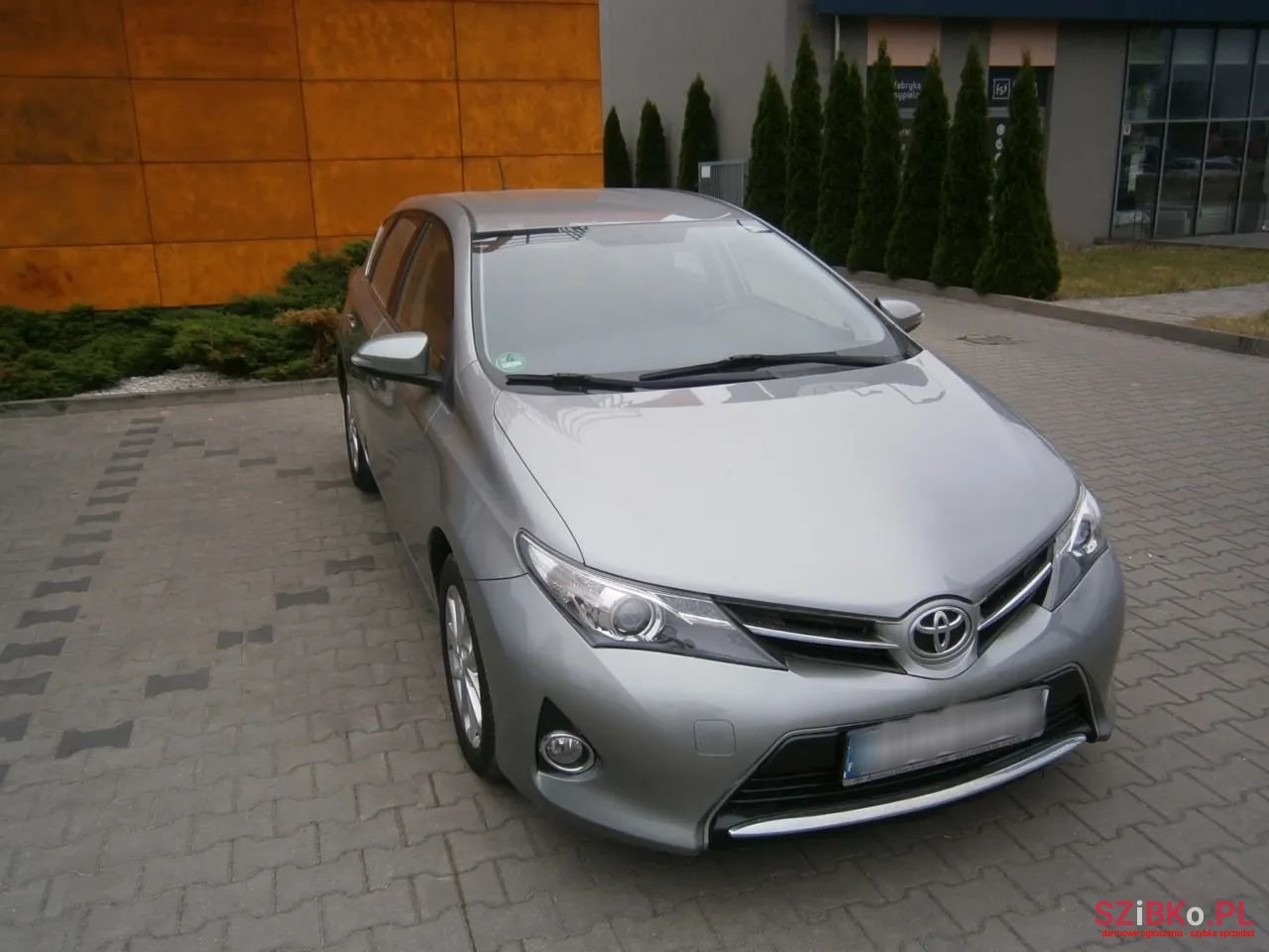 2014' Toyota Auris photo #1