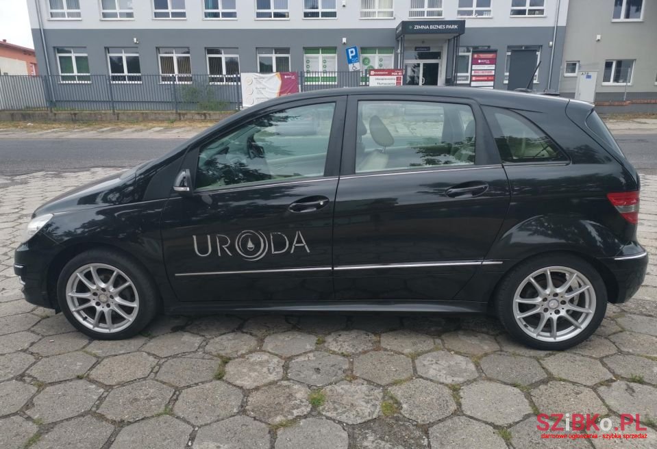 2010' Mercedes-Benz Klasa B photo #2