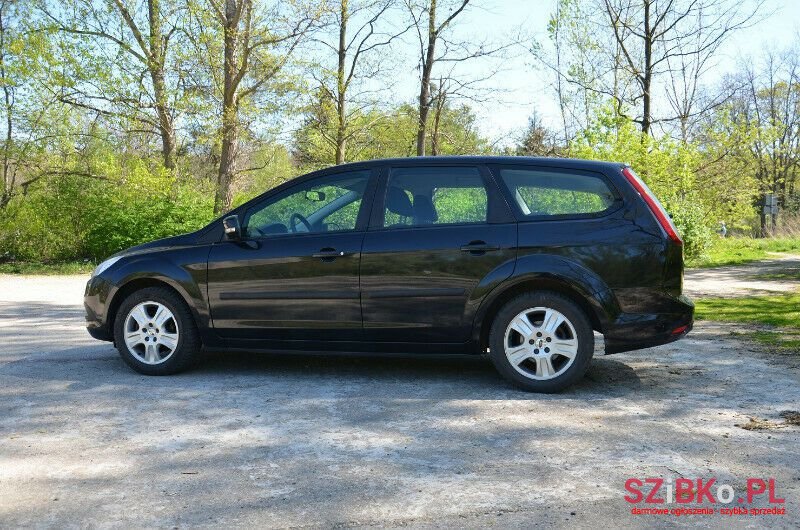 2009' Ford Focus photo #5