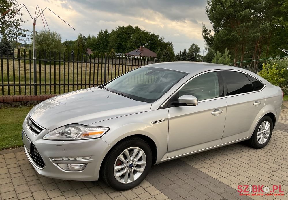 2014' Ford Mondeo 2.0 Tdci Titanium photo #2