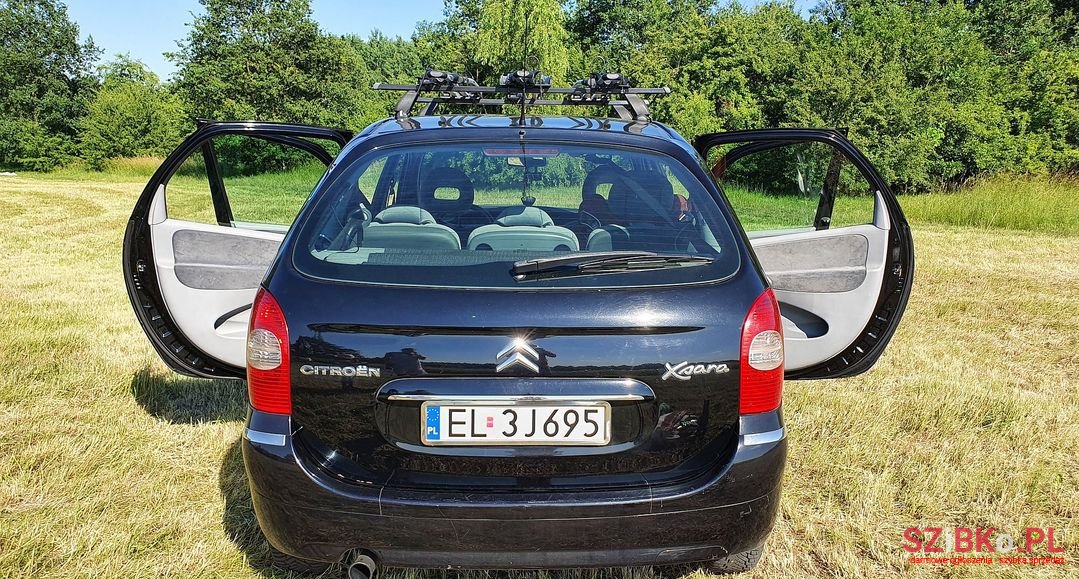 2008' Citroen Xsara Picasso photo #3