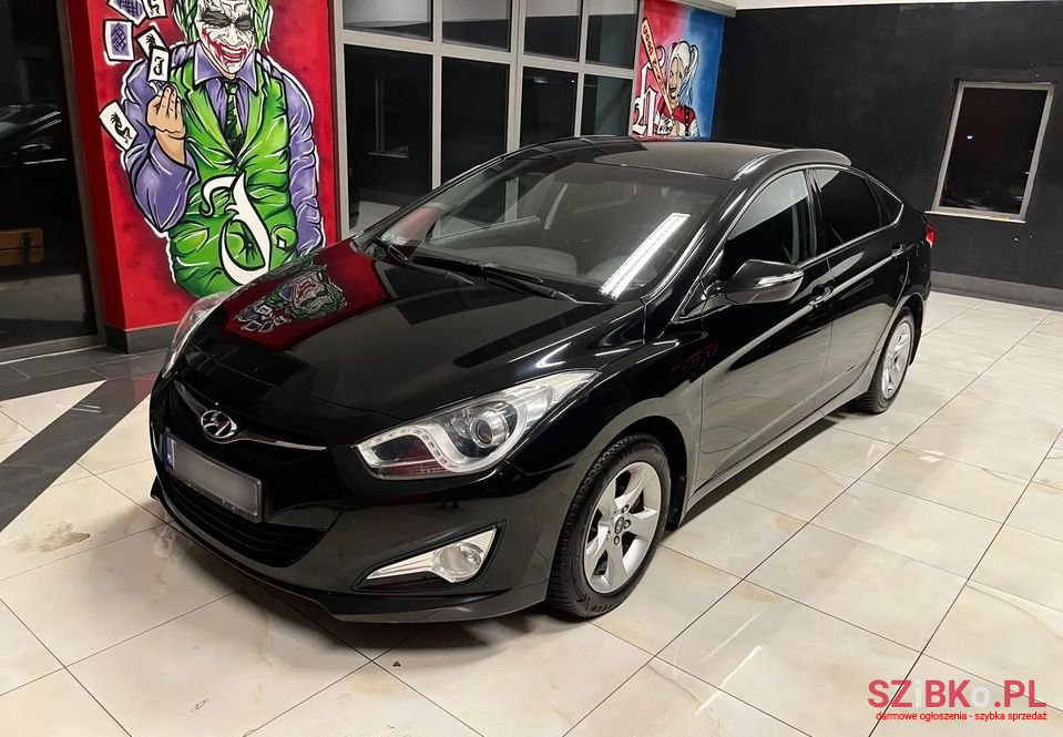 2013' Hyundai i40 photo #3