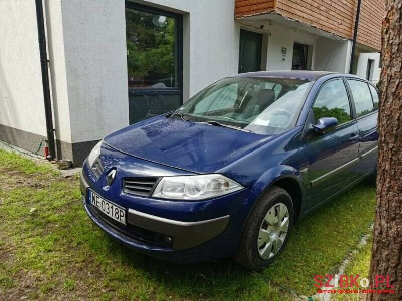 2007' Renault Megane photo #1